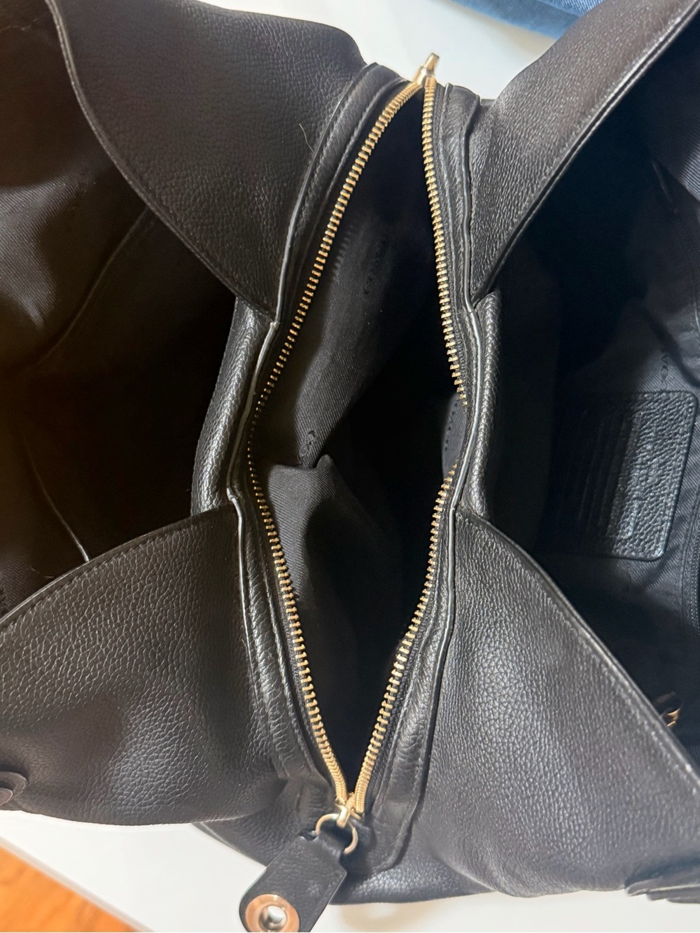 Coach Edie 31 Black Pebbled Leather Shoulder Bag with Gold Hardware - Picture 7 of 12